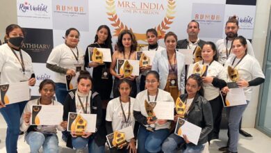 Riya Vashist’s  Students Receive Best Makeup Artist Award at Mrs India One In A Million 2021 Beauty Pageant