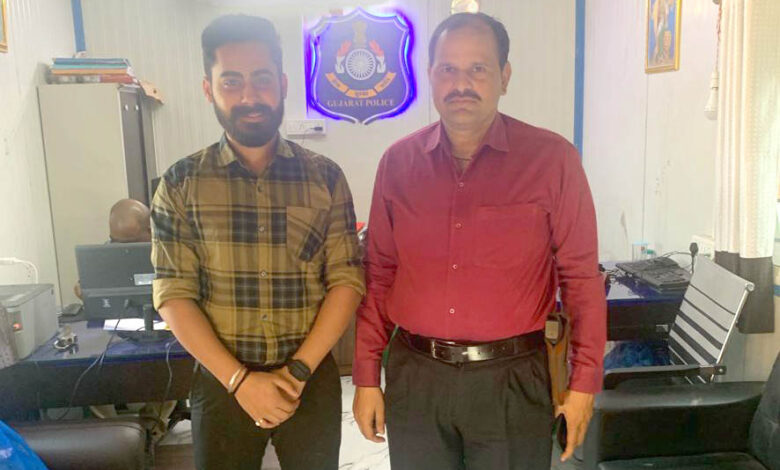 Pandey Saket: A 22 year old Cyber Security Expert Empowering Gujarat Police in the Fight Against Cybercrimes